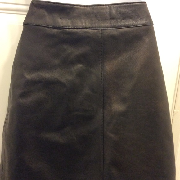 TopShop Leather Skirt - Picture 3 of 5